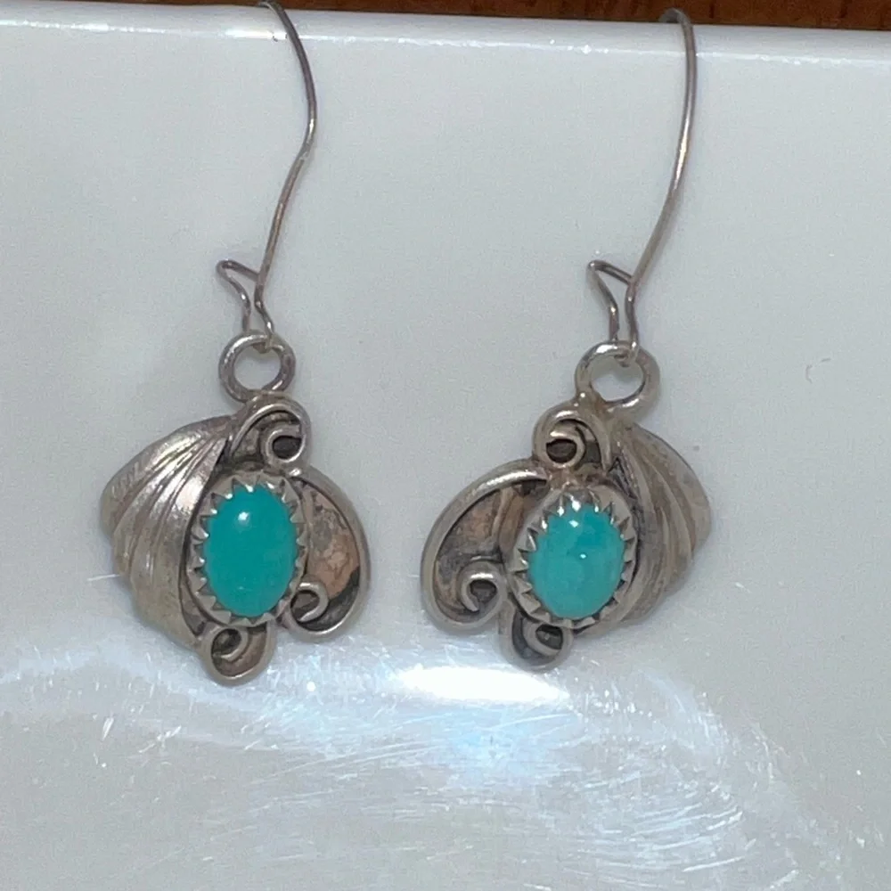 Vintage Silver and Turquoise Dangle Earrings - Picture 2 of 5